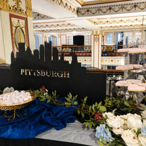 Pittsburgh Skyline Cookie Table Sign